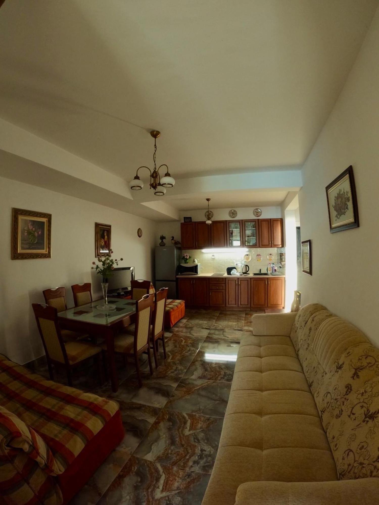 Olga Bashinskaya Apartment Sutomore Bagian luar foto