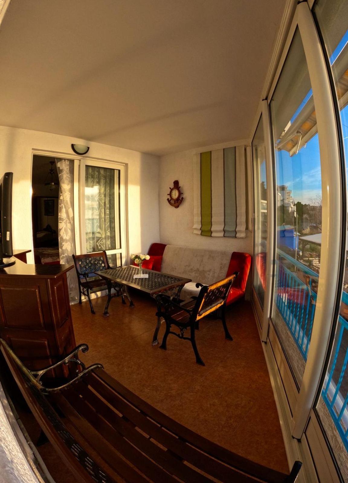 Olga Bashinskaya Apartment Sutomore Bagian luar foto