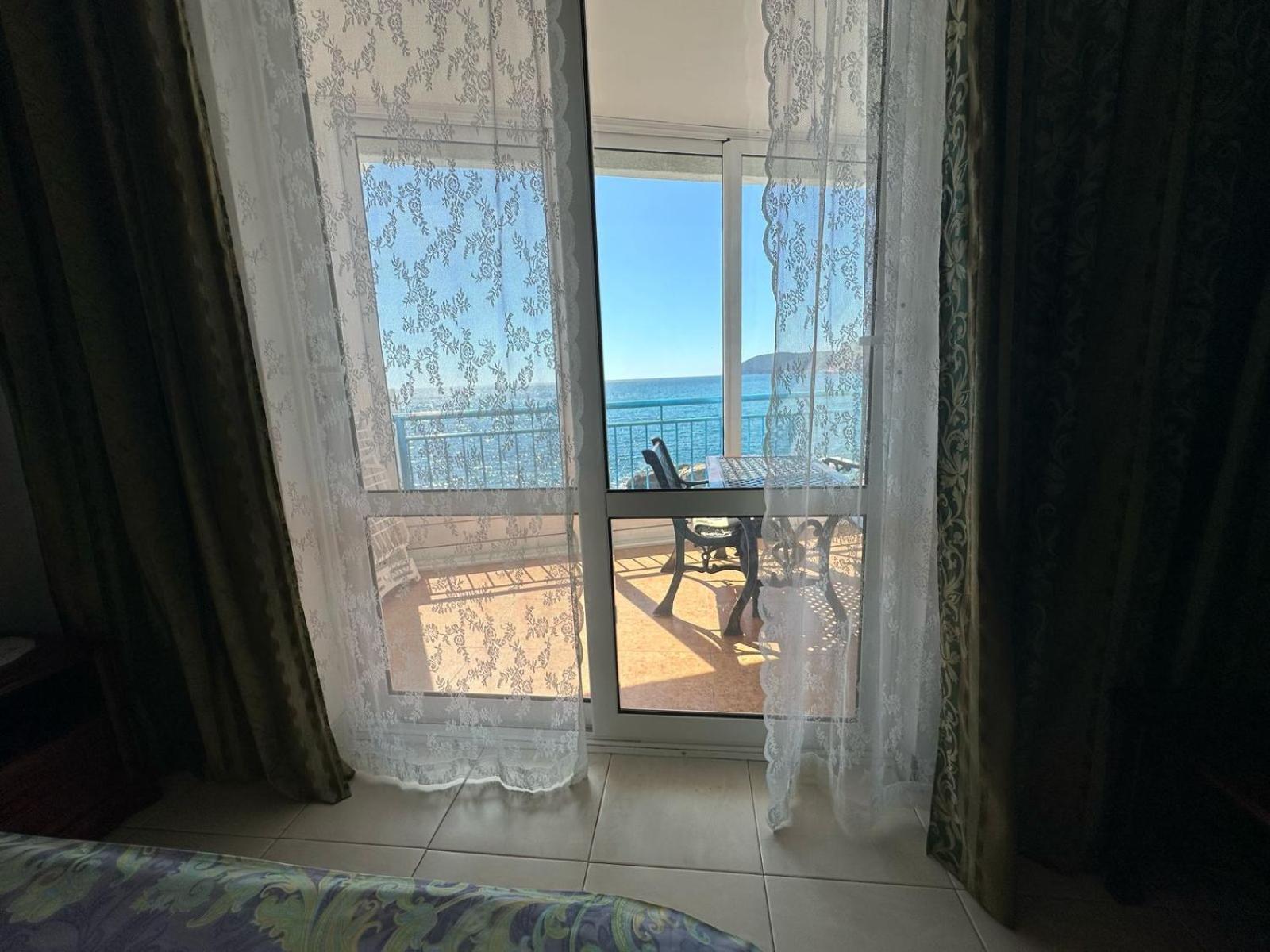 Olga Bashinskaya Apartment Sutomore Bagian luar foto